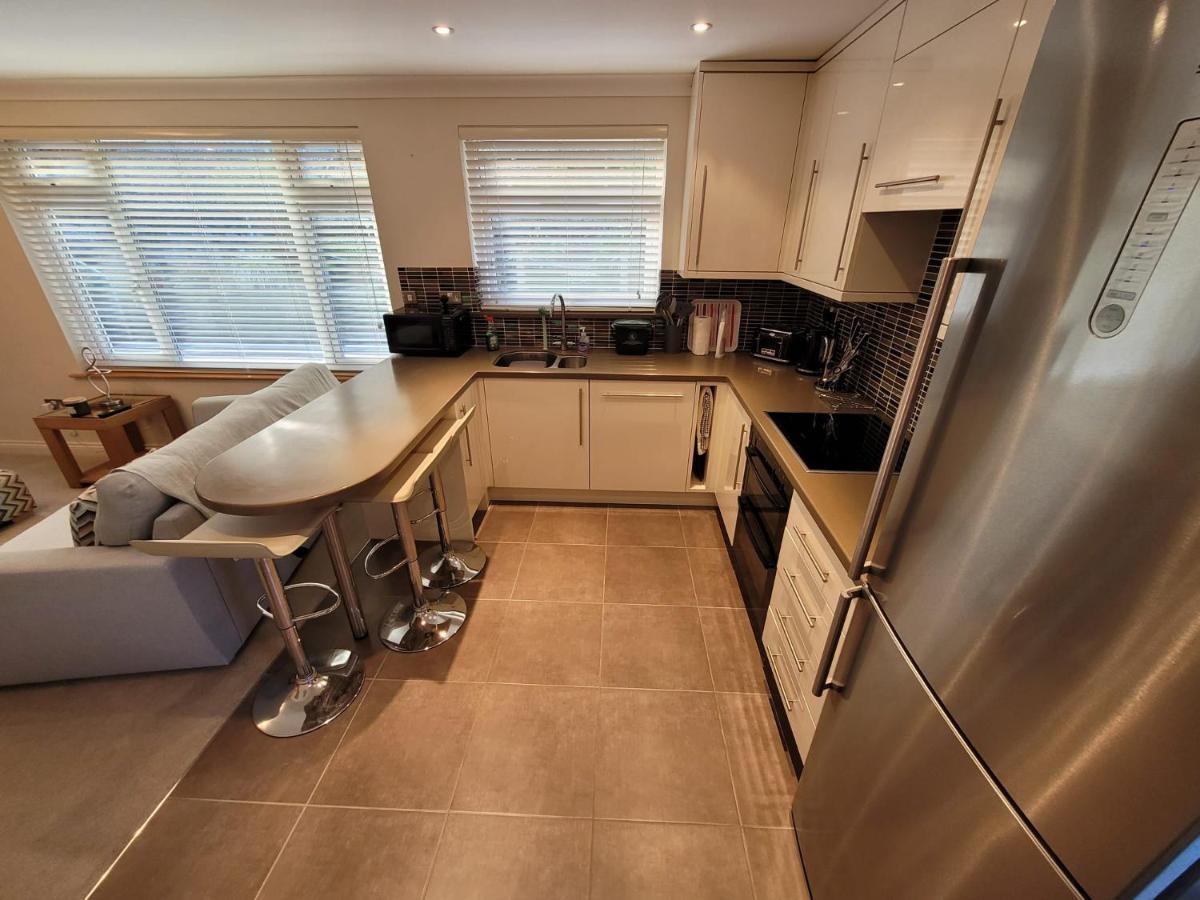 The Mumbles - Bungalow - 2 Bedrooms - Pet Friendly Swansea Exteriér fotografie